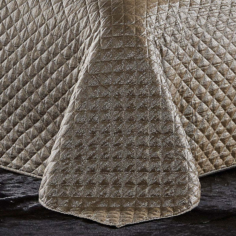 Aura Gold Quilt - King Set