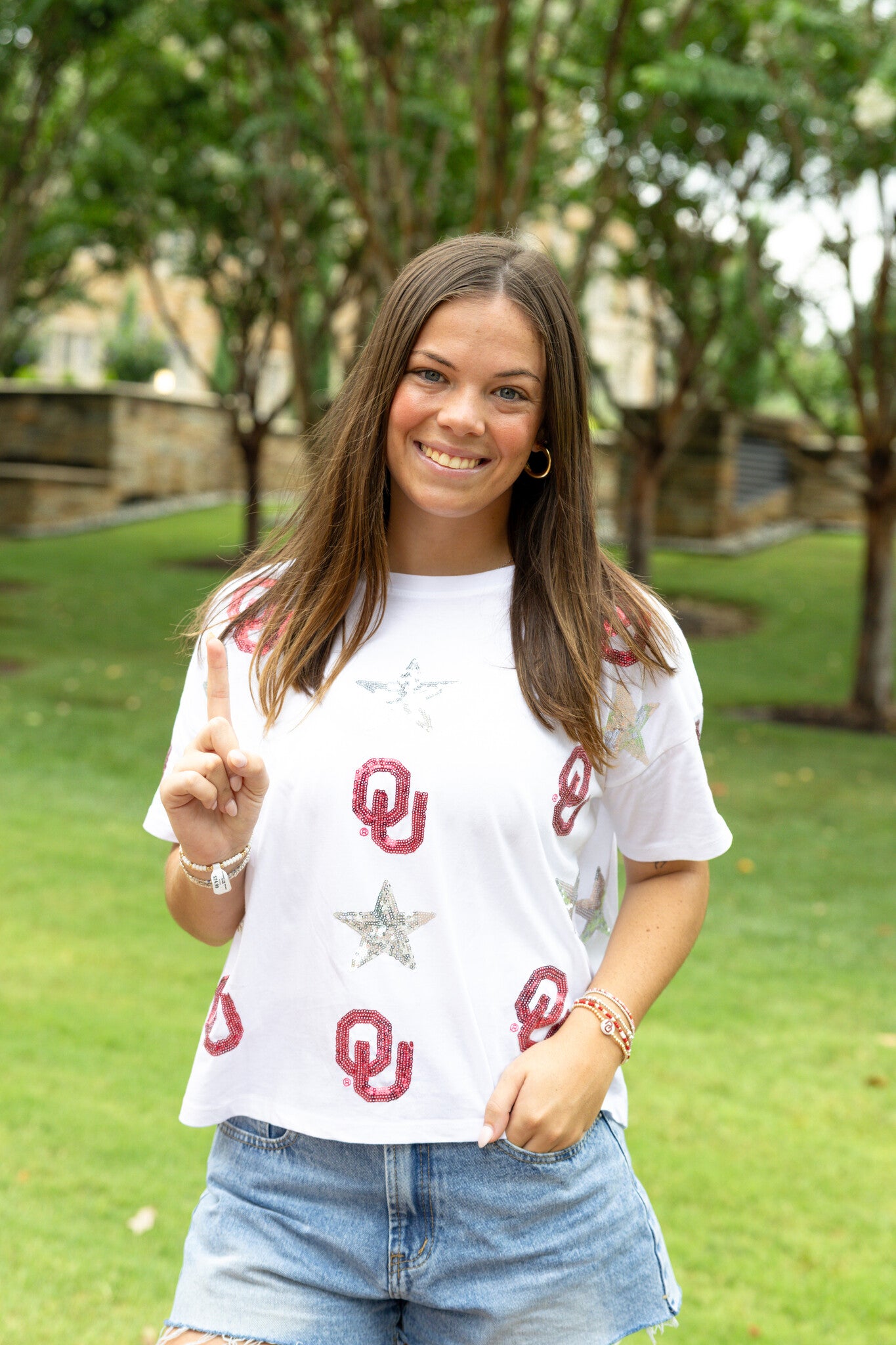 Boxy sequin tee with relaxed fit in shimmering all-over sparkle pattern