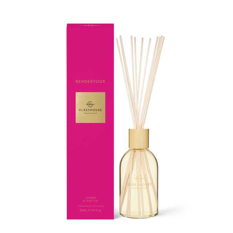 8.4 fl oz glass diffuser bottle with white floral bouquet label featuring Rendezvous fragrance.