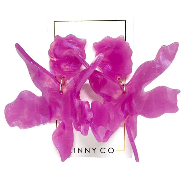 Silver Flora abstract floral earring with feather-light weight.