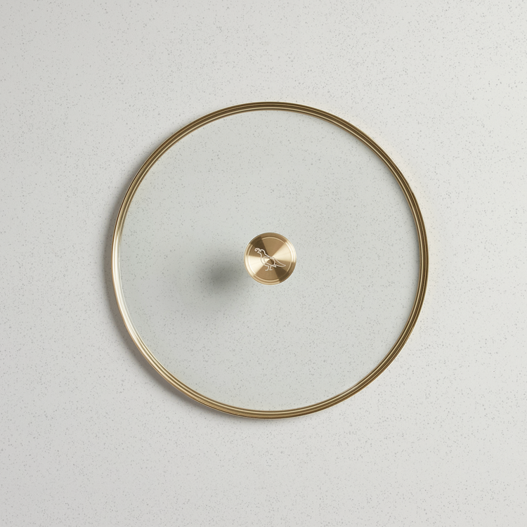 Smithey tempered glass lid with gold rim and stainless steel knob