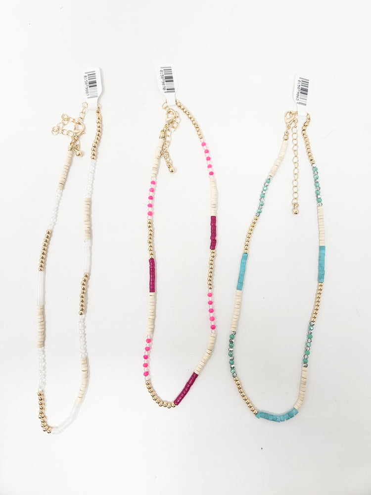 Alice choker necklace featuring a delicate chain with small pendant detail in silver tone.