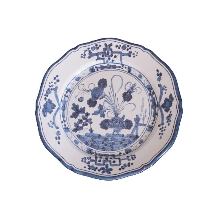 Round white VIDA Faenza dinner plate made from melamine with a smooth glossy finish.