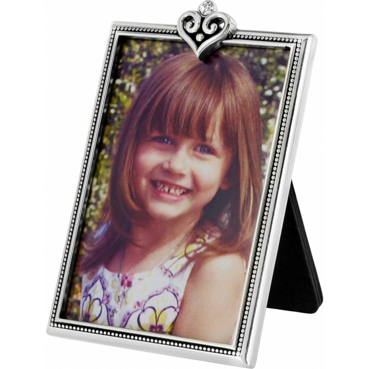 Silver-plated Alcazar picture frame with filigree heart detail topped by a clear crystal accent.