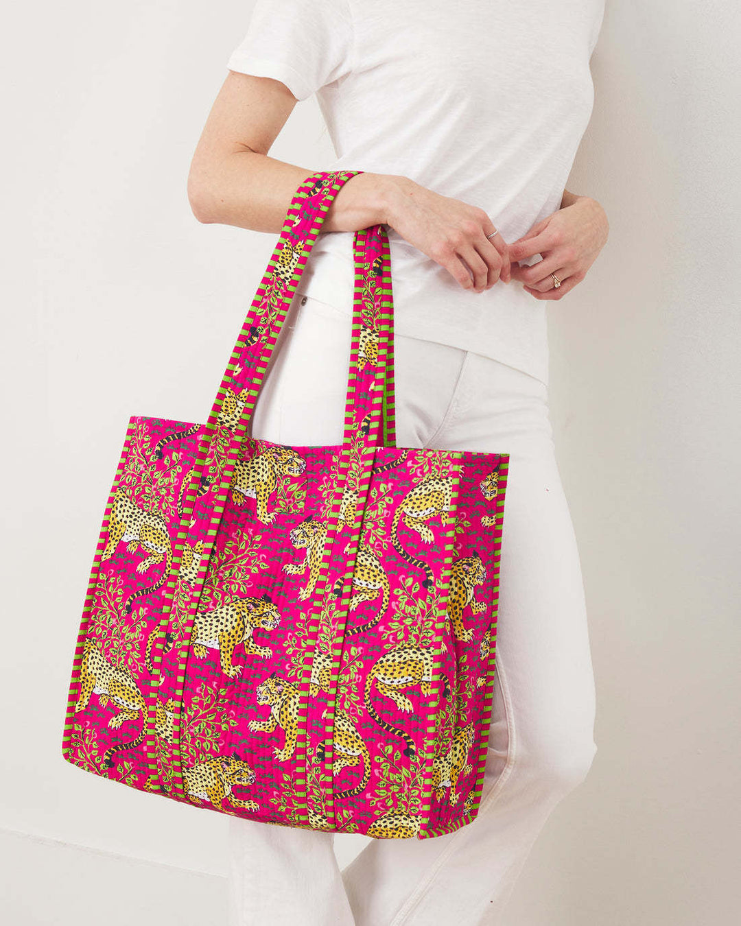 The Traveler Tote in Bagheera