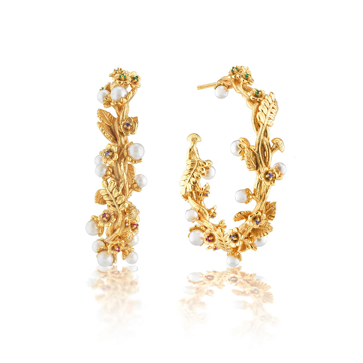 Meadow Grande hoop earrings featuring a pearl accent on an 18K gold plated brass silhouette.
