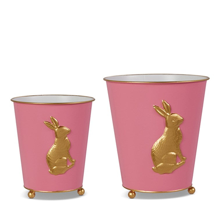 Pink iron bunny-shaped cache pot with a whimsical animal silhouette.