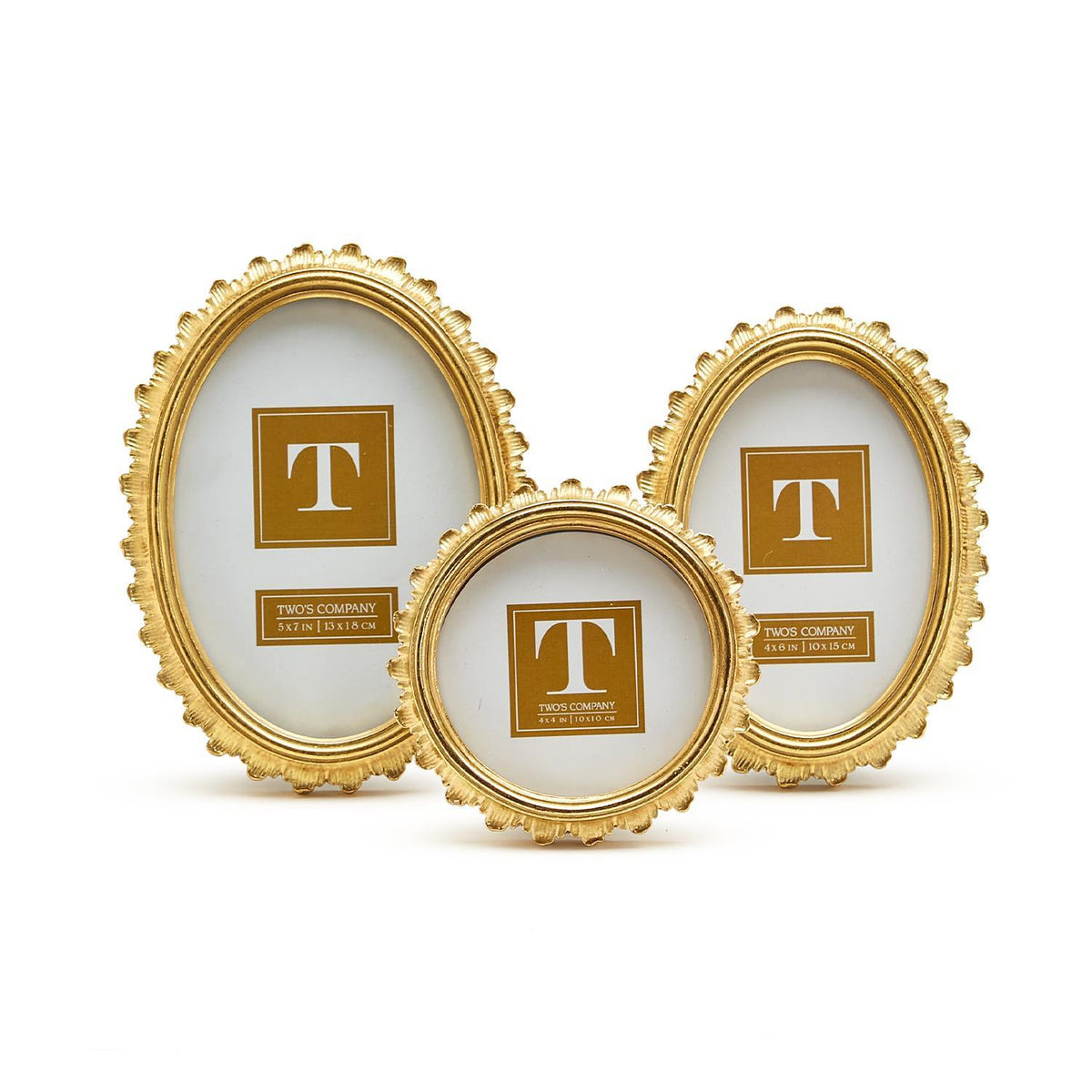 Gold resin photo frame with sleek falcate curves