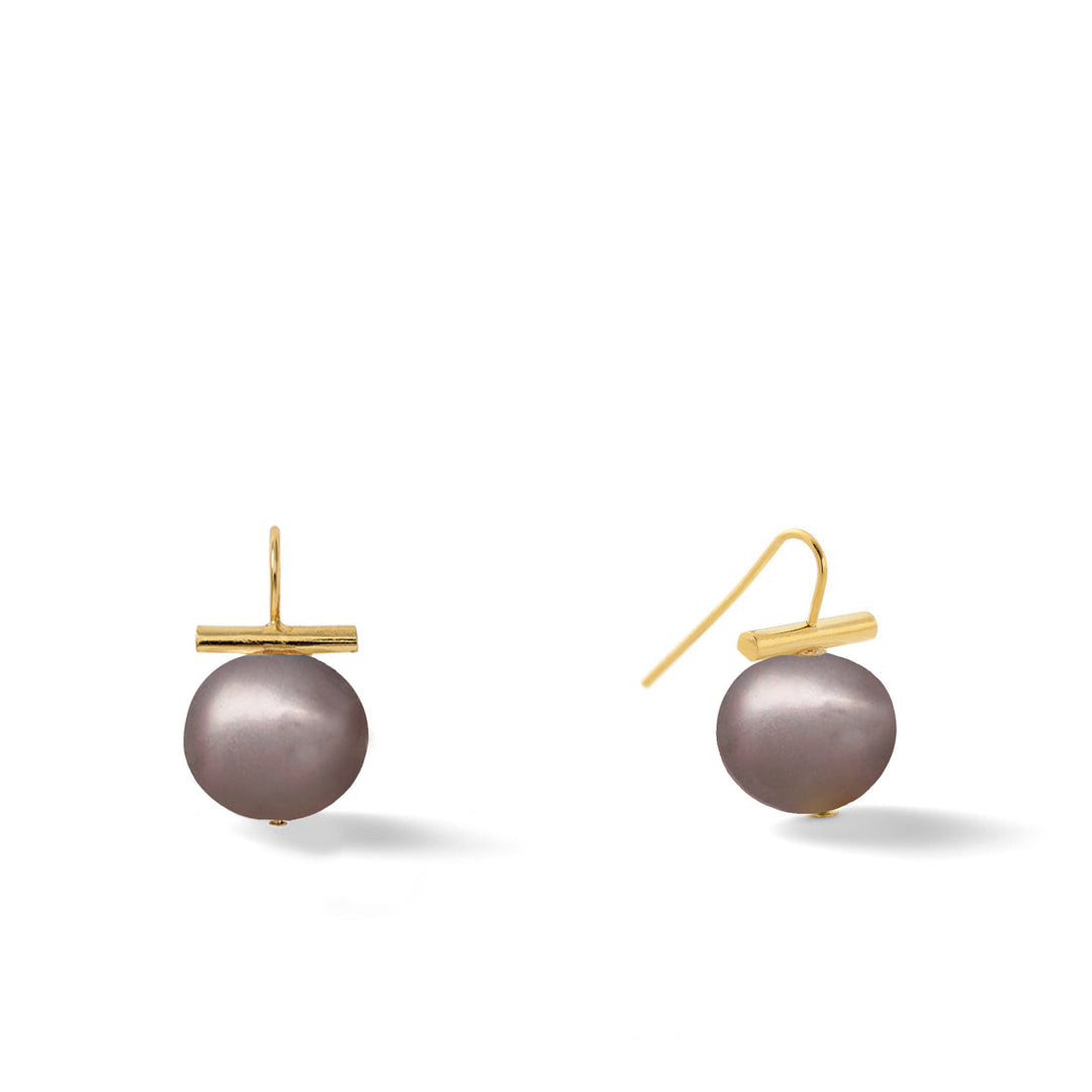 Medium Pebble Pearl Ear Wire
