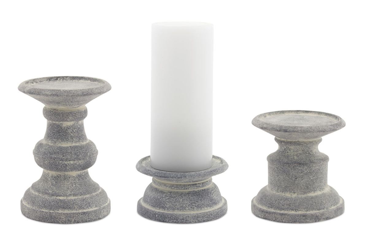 Grey faux-wood candle holder with abstract shape