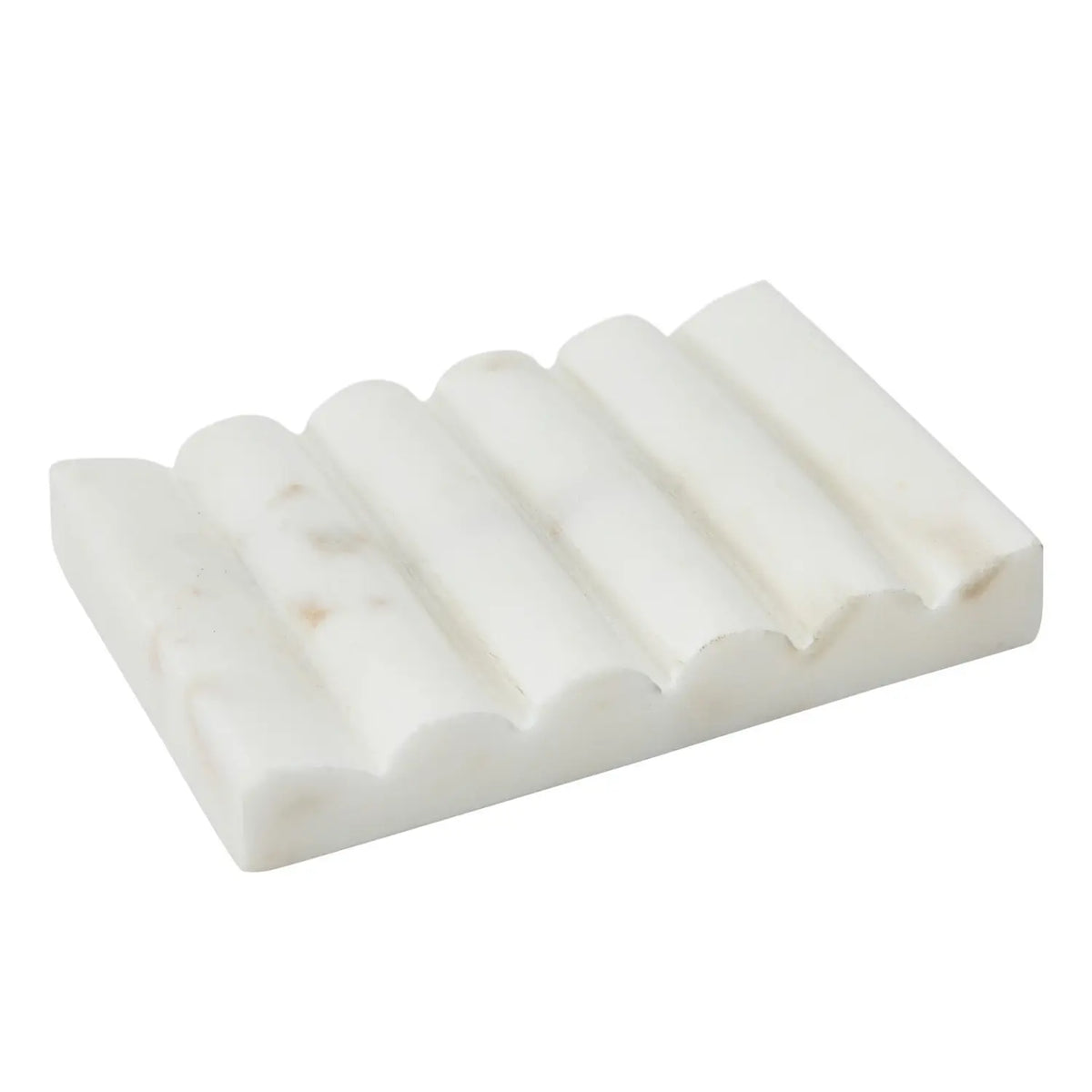 White carved marble soap dish with a groove drainage design