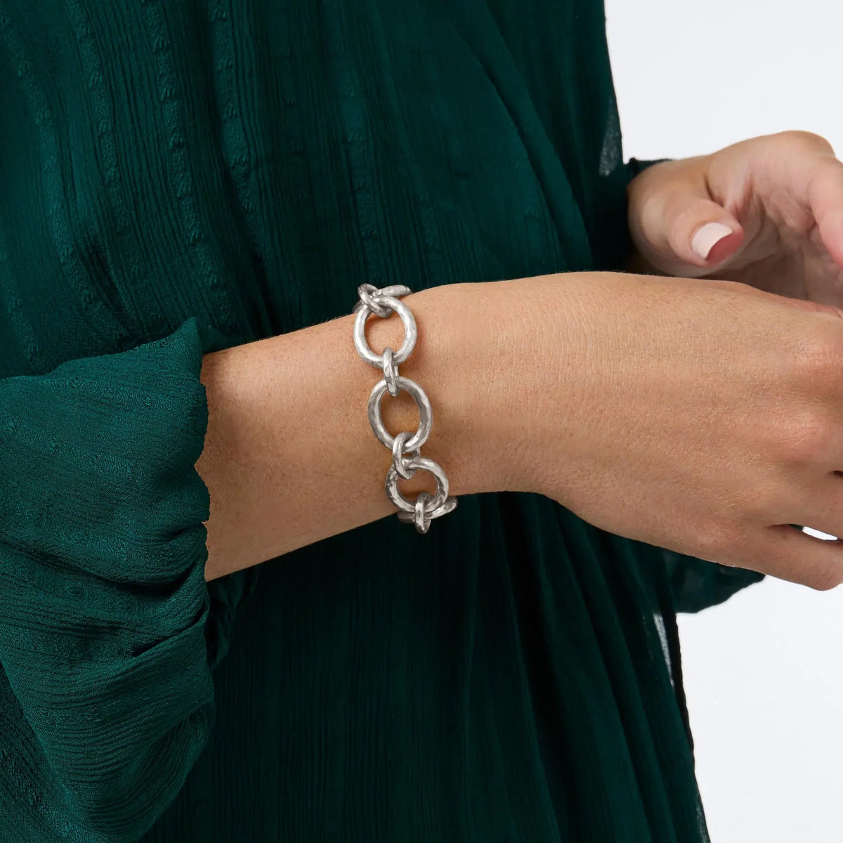 Silver Catalina Demi Link bracelet with hammered texture and toggle closure