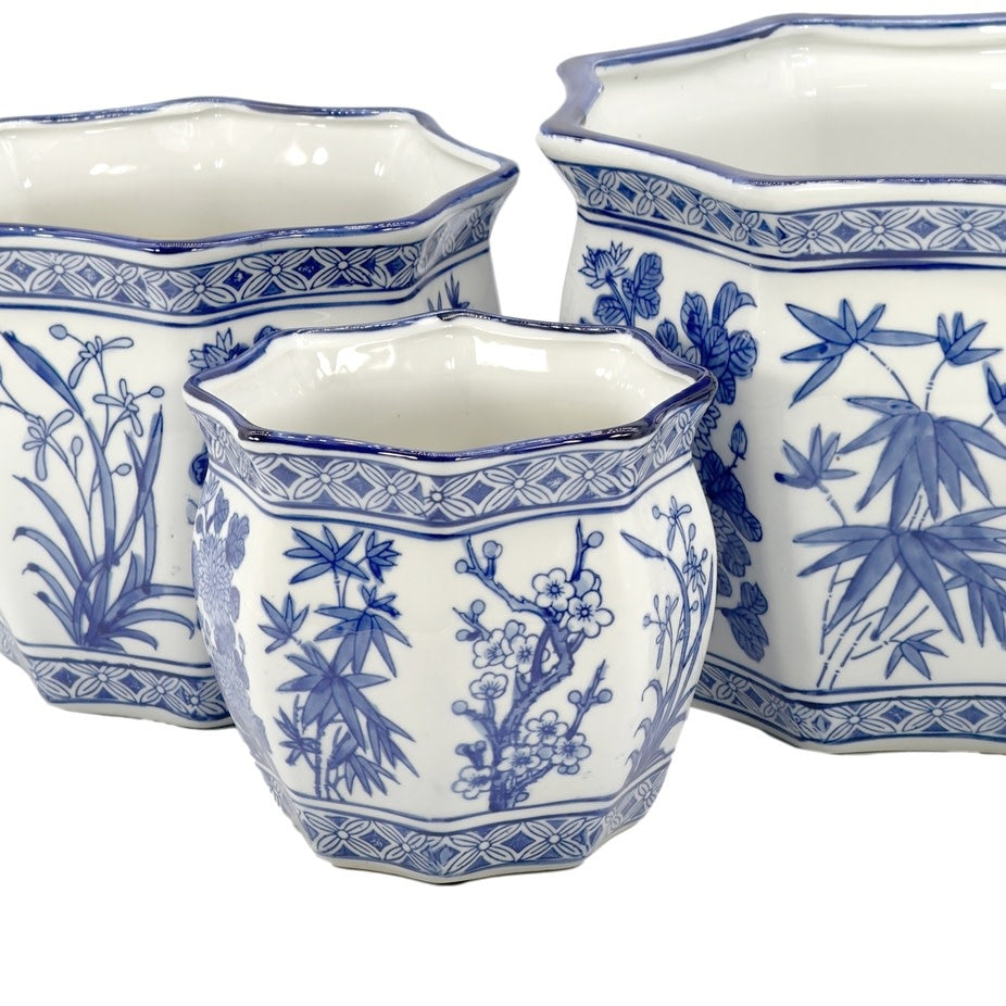 White ceramic planter pot with blue Chinoiserie fluting pattern