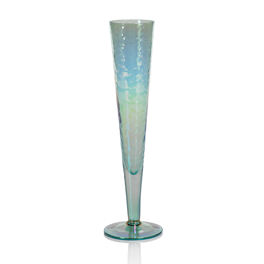 Sleek iridescent Aperitivo Slim Champagne Flute made of soda-lime glass with a tapered silhouette.