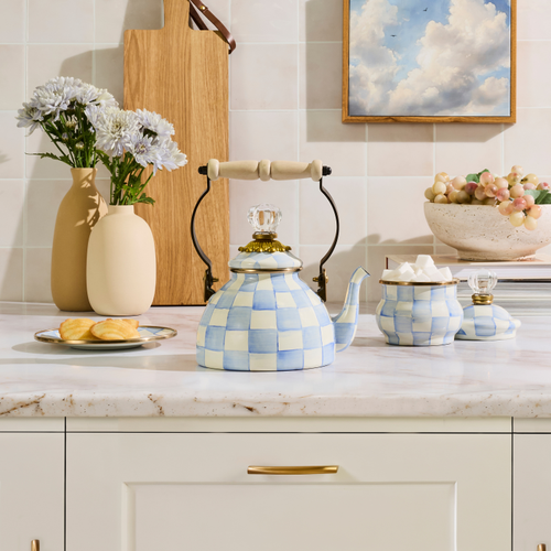 Check 1 Quart Tea Kettle