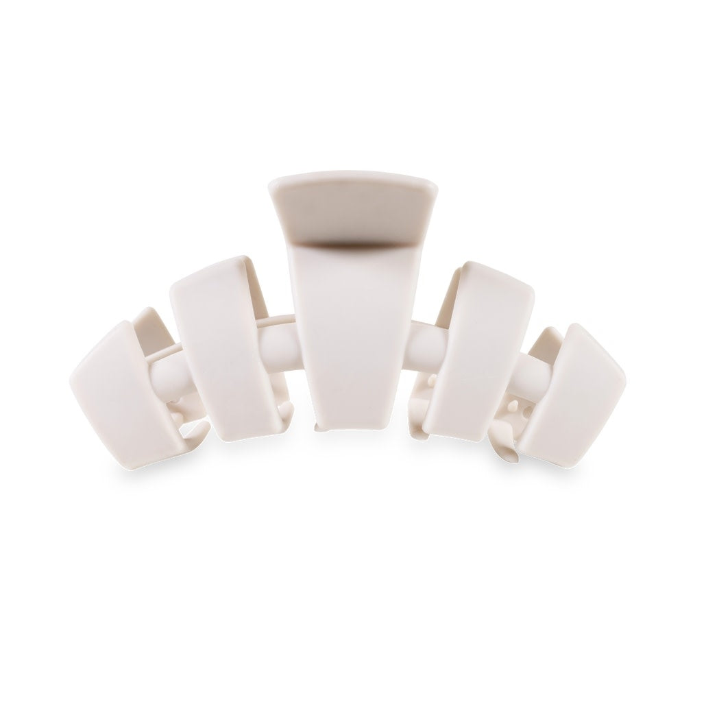 Toasted-colored classic medium hair clip with a rectangular silhouette.