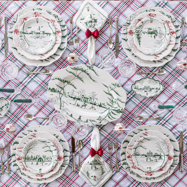 Evergreen stoneware party plate with scalloped rim