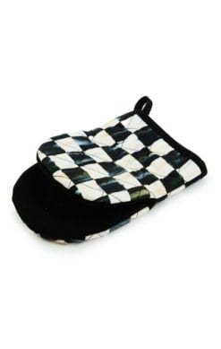 Mini oven mitt in courtly check cotton shell with polyester filling.