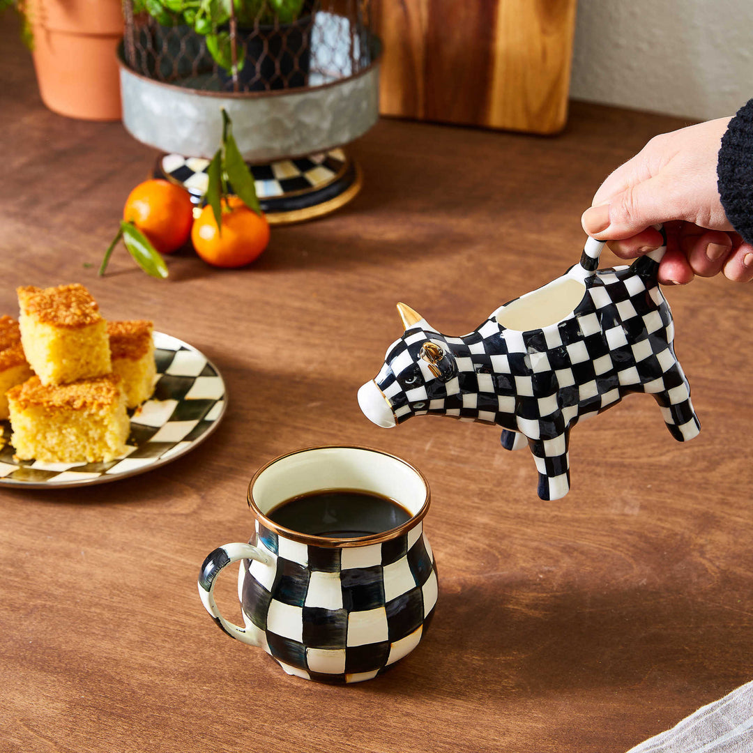 Courtly Check Enamel Mug