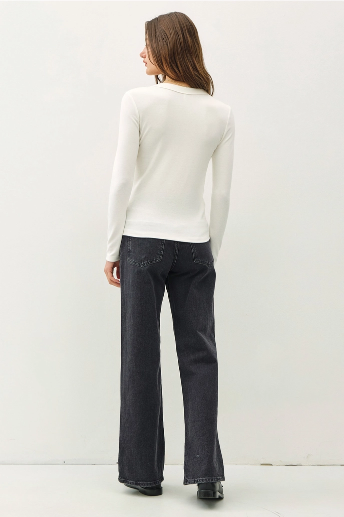 Audrey round neck long sleeve knit top in soft stretchy material with relaxed slim fit silhouette.