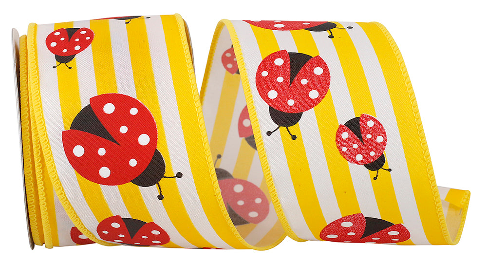 Wired-edge placemat with ladybug stripe pattern in red and black on white background
