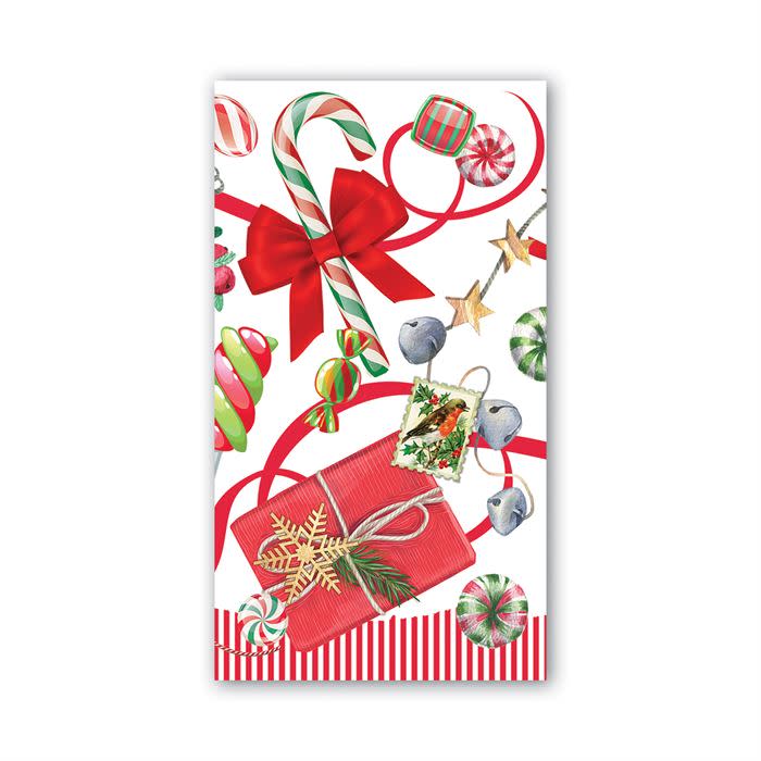 Pack of Hostess napkins in natural white paper with a subtle pattern.