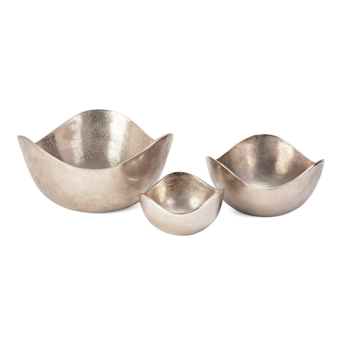 Lindi aluminum bowl with a sleek metallic finish