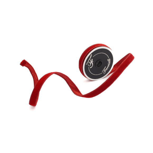.75-inch wired velvet ribbon with a luster finish in deep burgundy.