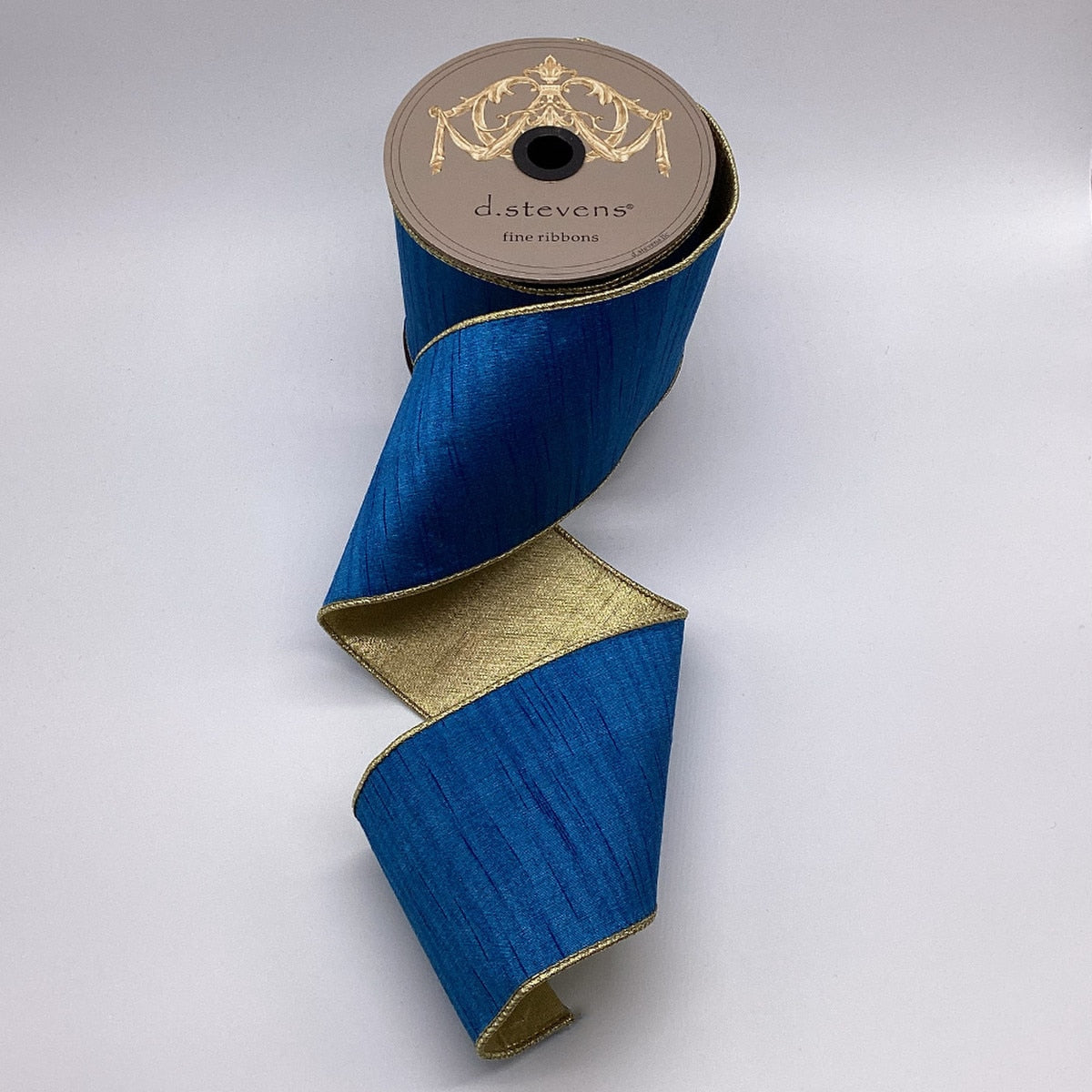 Slub Dupion ribbon with metallic gold back in a rich, elegant texture.