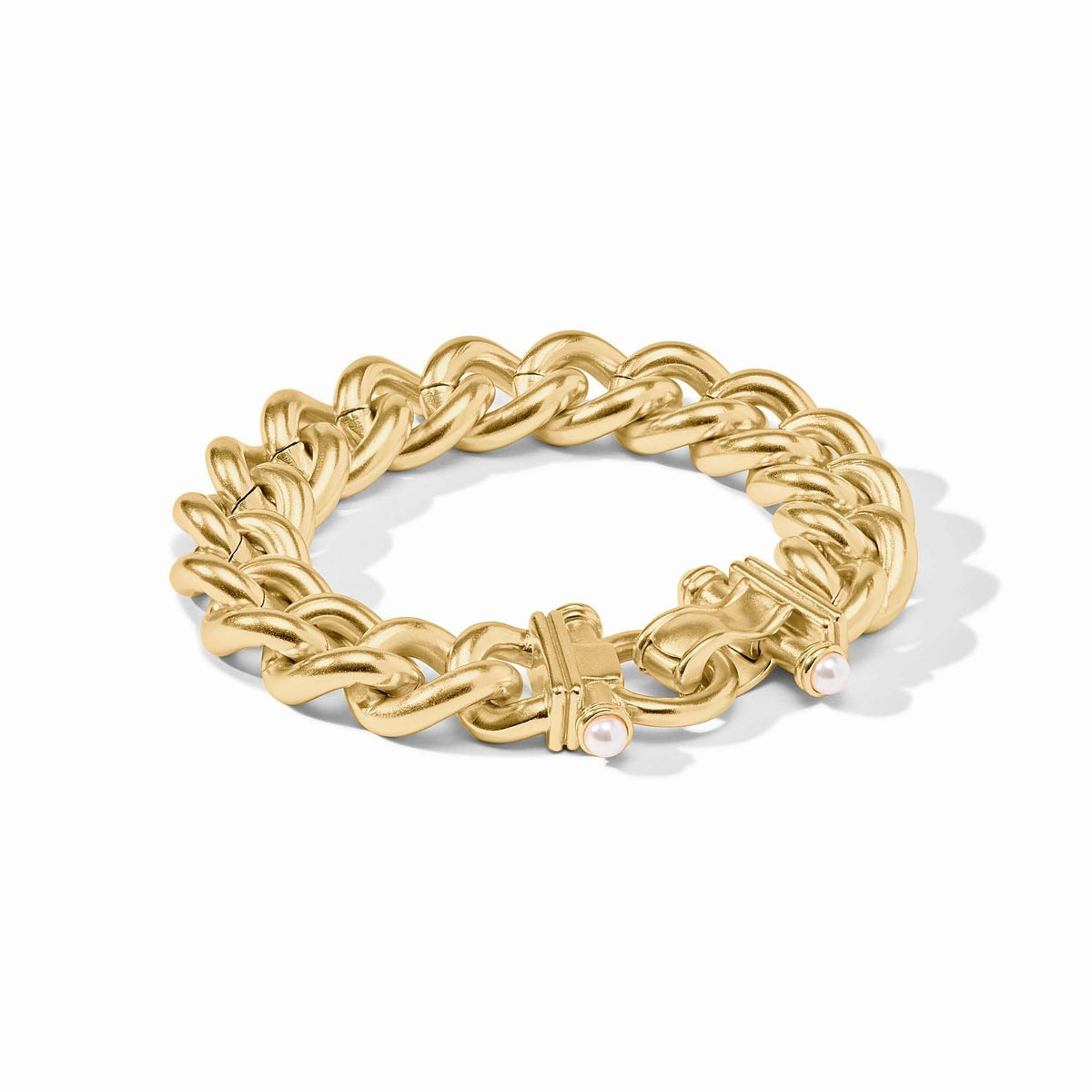 Dolce Link Bracelet in gold with a glass pearl on chunky links and fold-over clasp