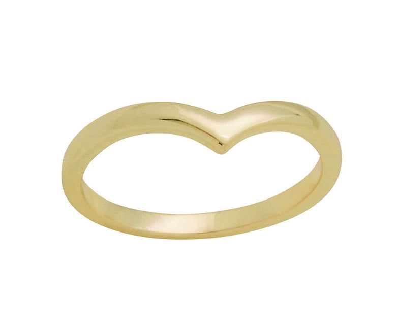 Gold layered ring with a sleek curved dip silhouette