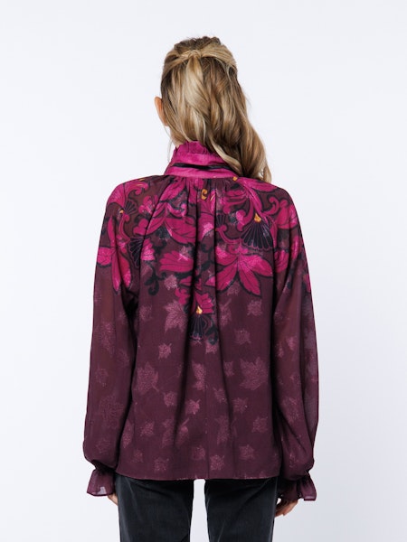 Kim Floral Engineered Print Blouse in light blue with white floral pattern