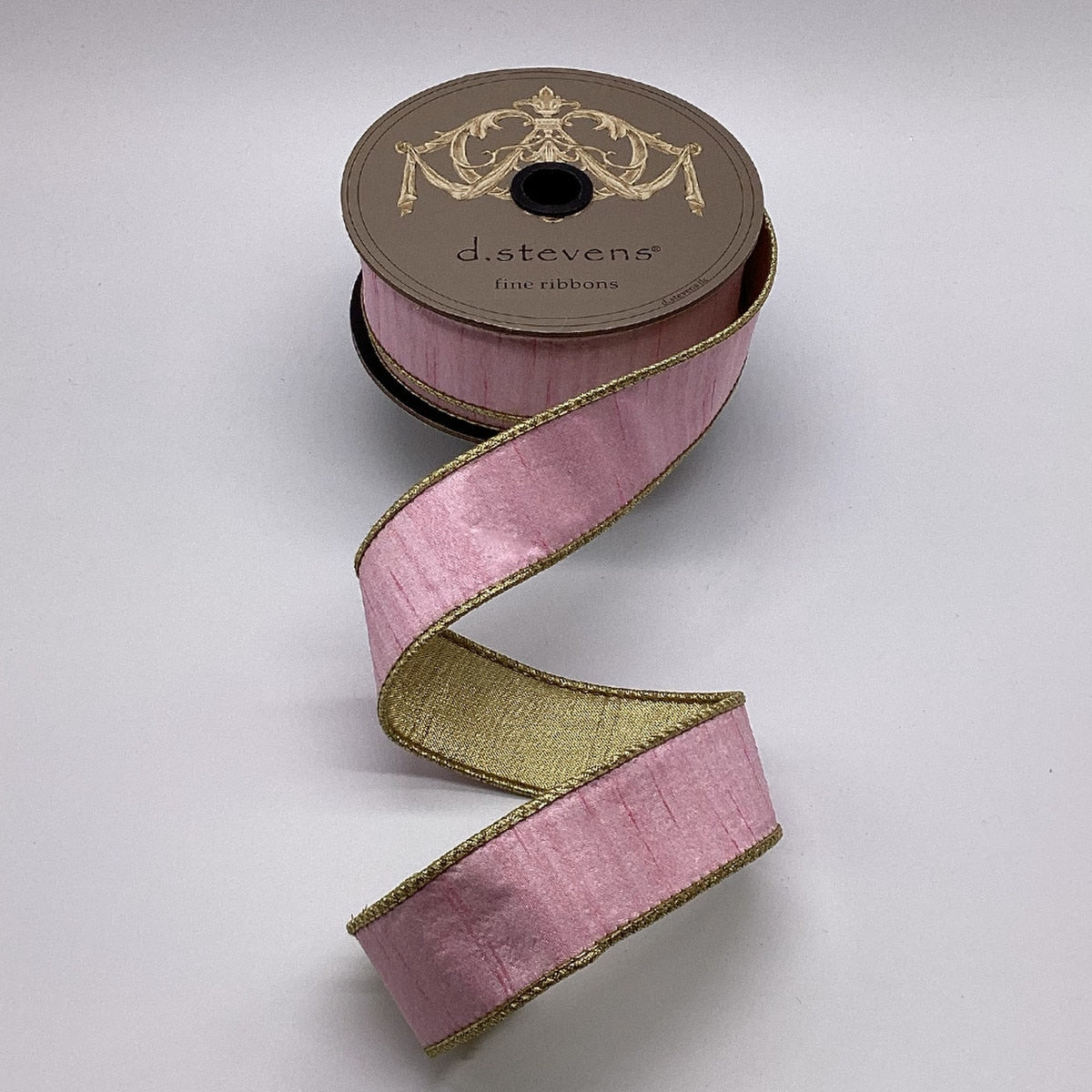 Slub Dupion ribbon with metallic gold back side visible
