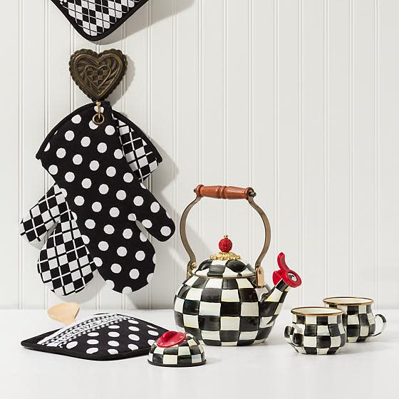 Courtly Check Enamel Whistling Tea Kettle with matching mugs and oven mitts on a white surface.