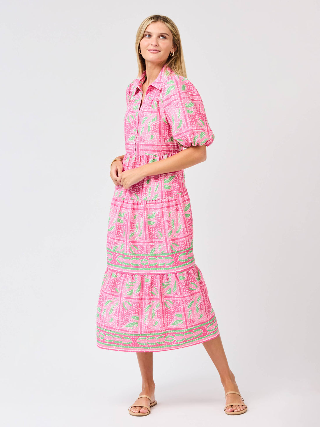Eloise Trellis Tiles Dress in lightweight woven fabric with a tiered midi silhouette and short sleeves.