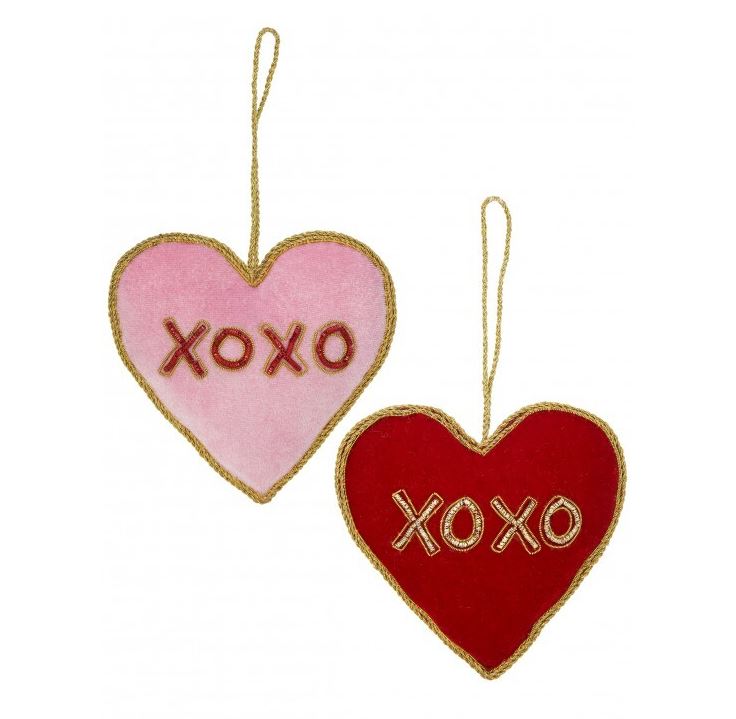 Four-inch square heart-shaped velvet ornament with embroidered XOXO text.