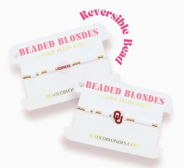 Gold beaded stretch bracelet featuring an OU Sooners logo acrylic bead.