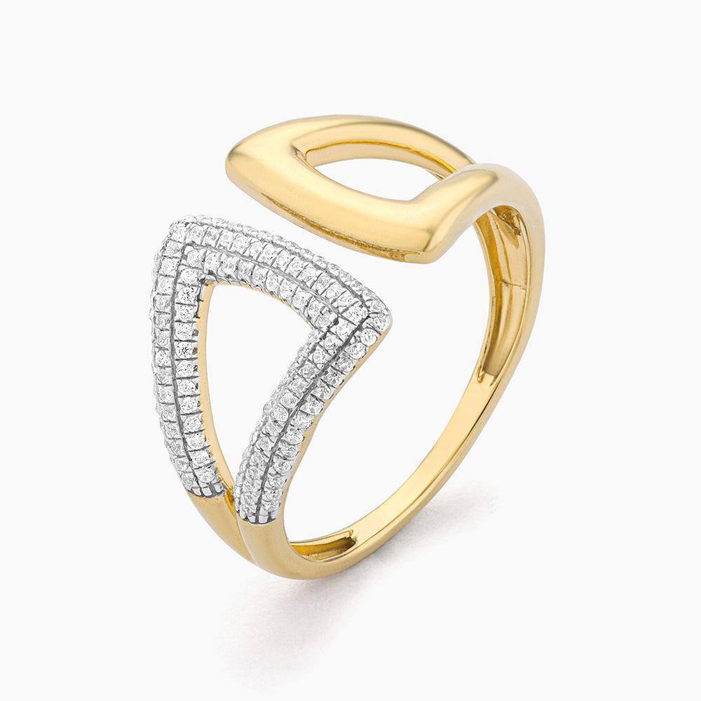 Masque Statement Ring in yellow gold with a diamond-encrusted triangular motif.