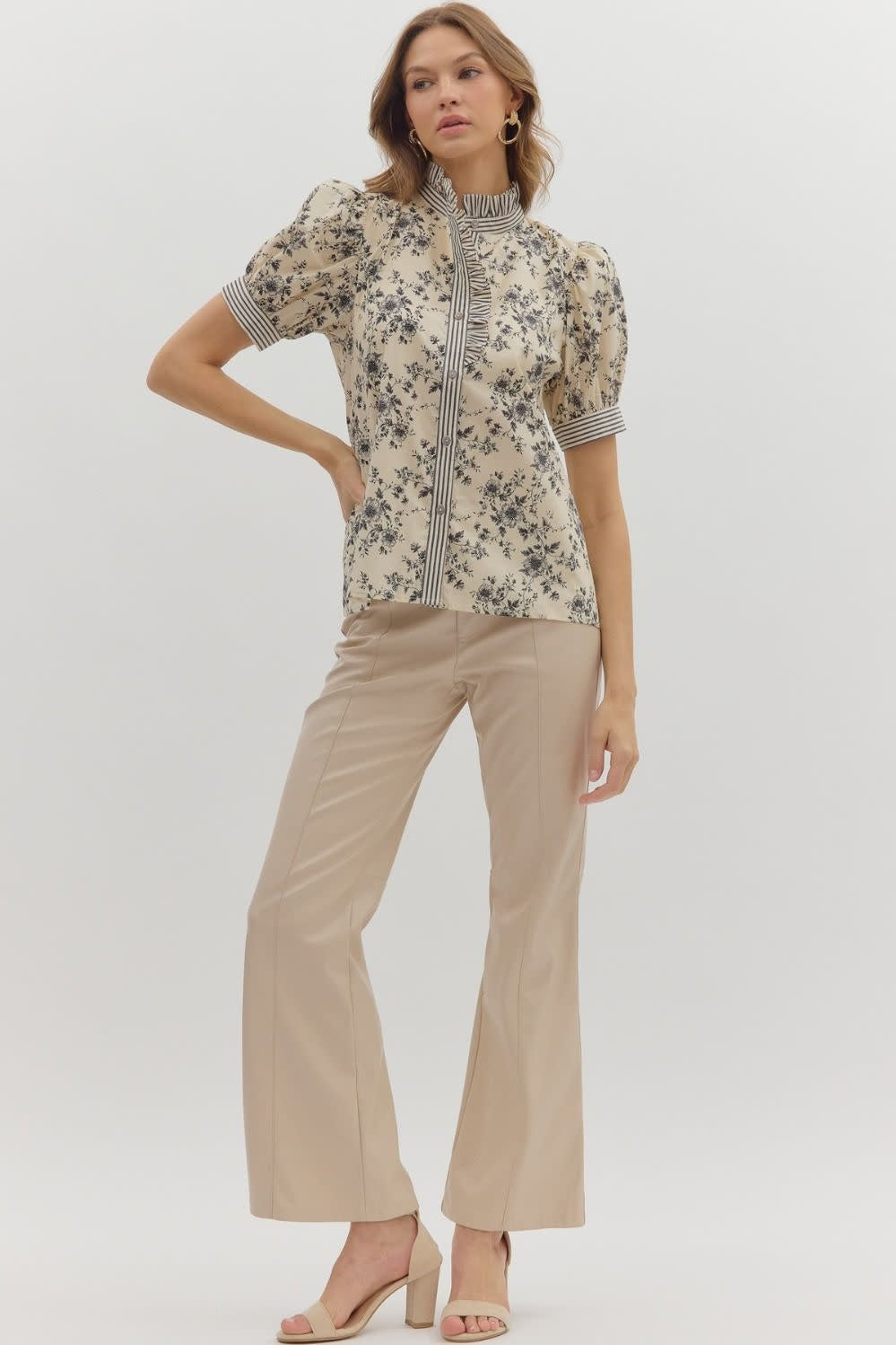 Ecru cotton floral print puff shoulder top with striped ruffle neck band
