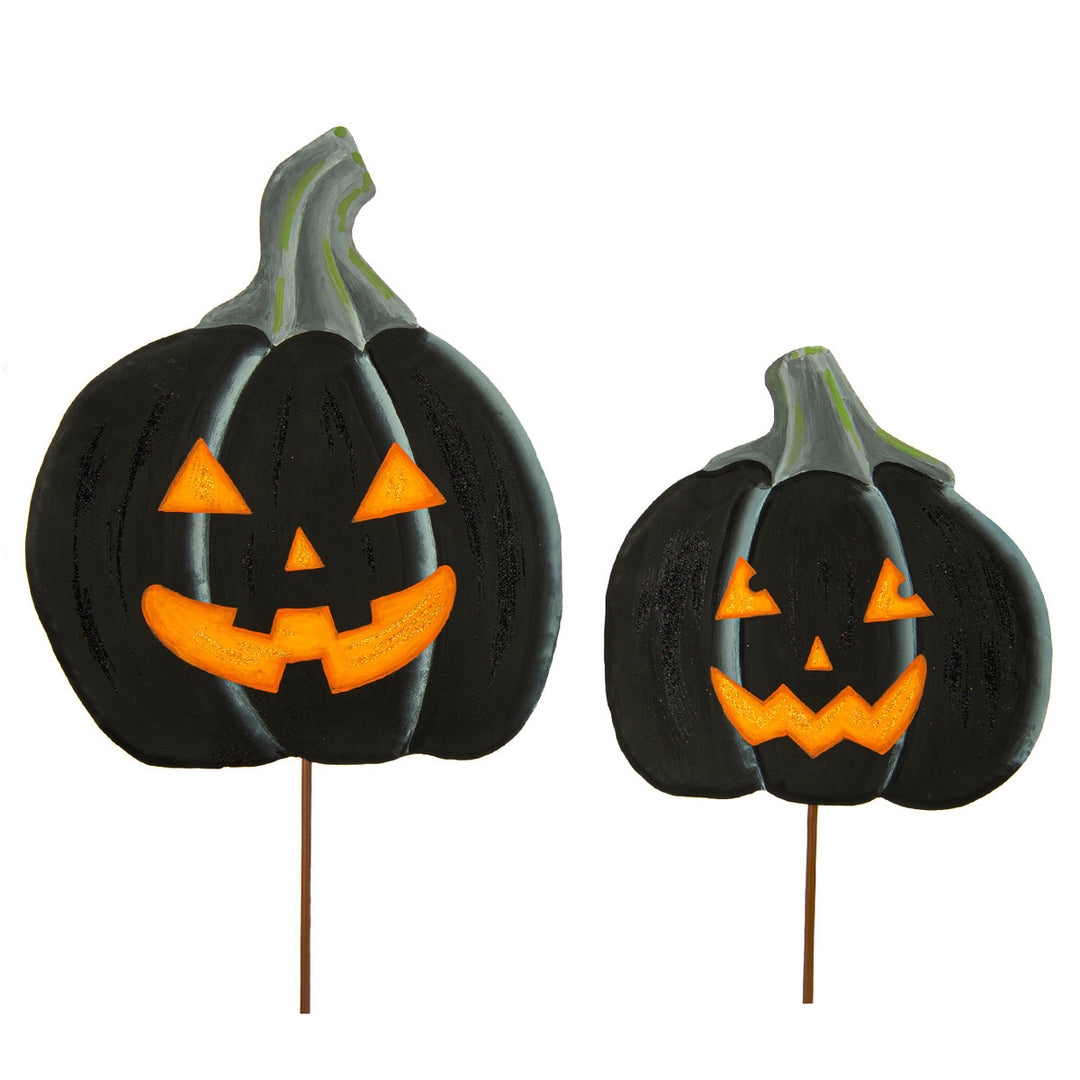 Black Jack O Lanterns with a matte finish designed to stake, hang, or use as an easel.