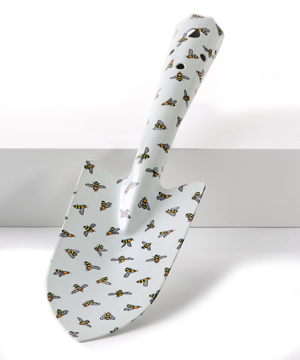 Metal bee-shaped trowel with a smooth handle.
