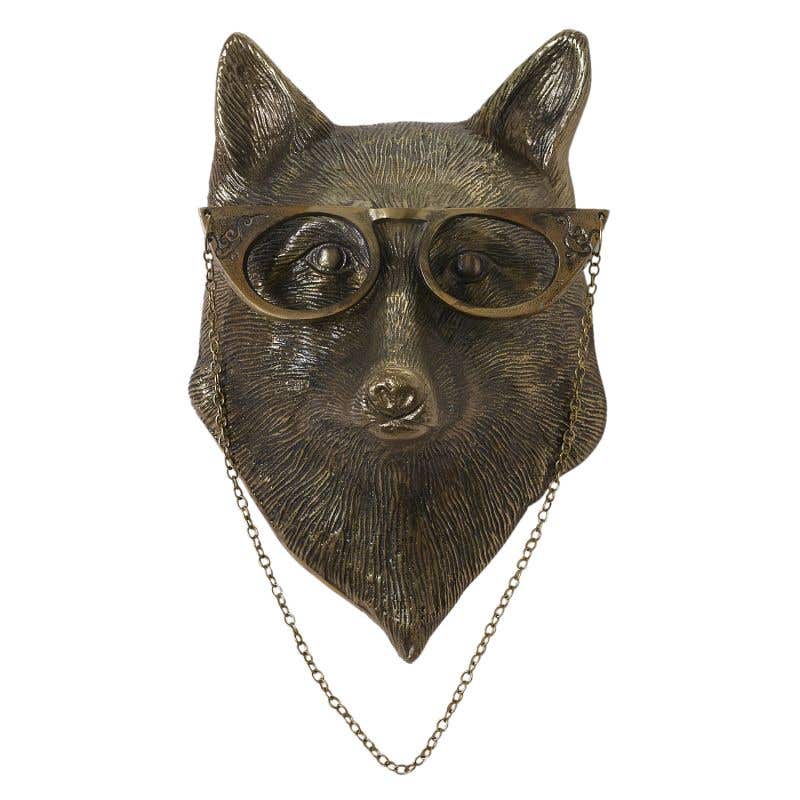 Metal wall mount bracket in Eloise style with dimensions 10 x 6.5 x 15.5 inches
