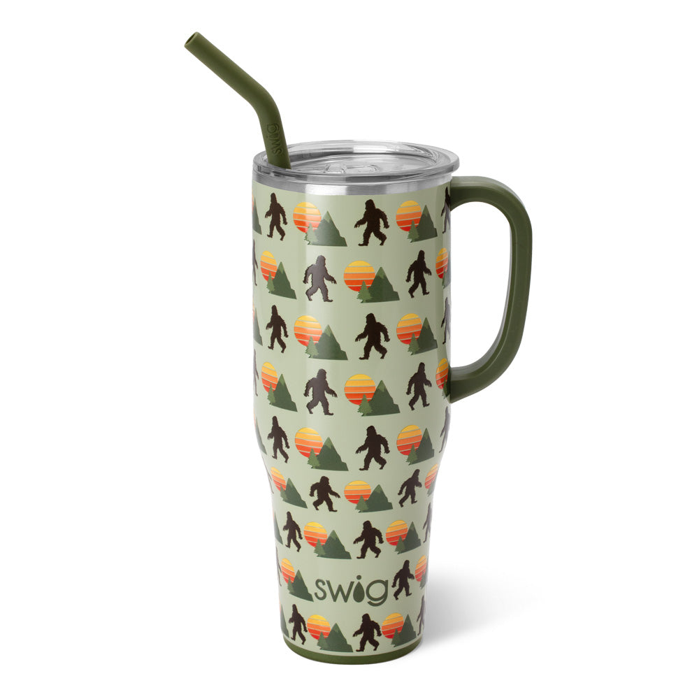 40oz Mega Mug in black with copper accents, featuring a comfort-grip handle and flexi-tip straw.