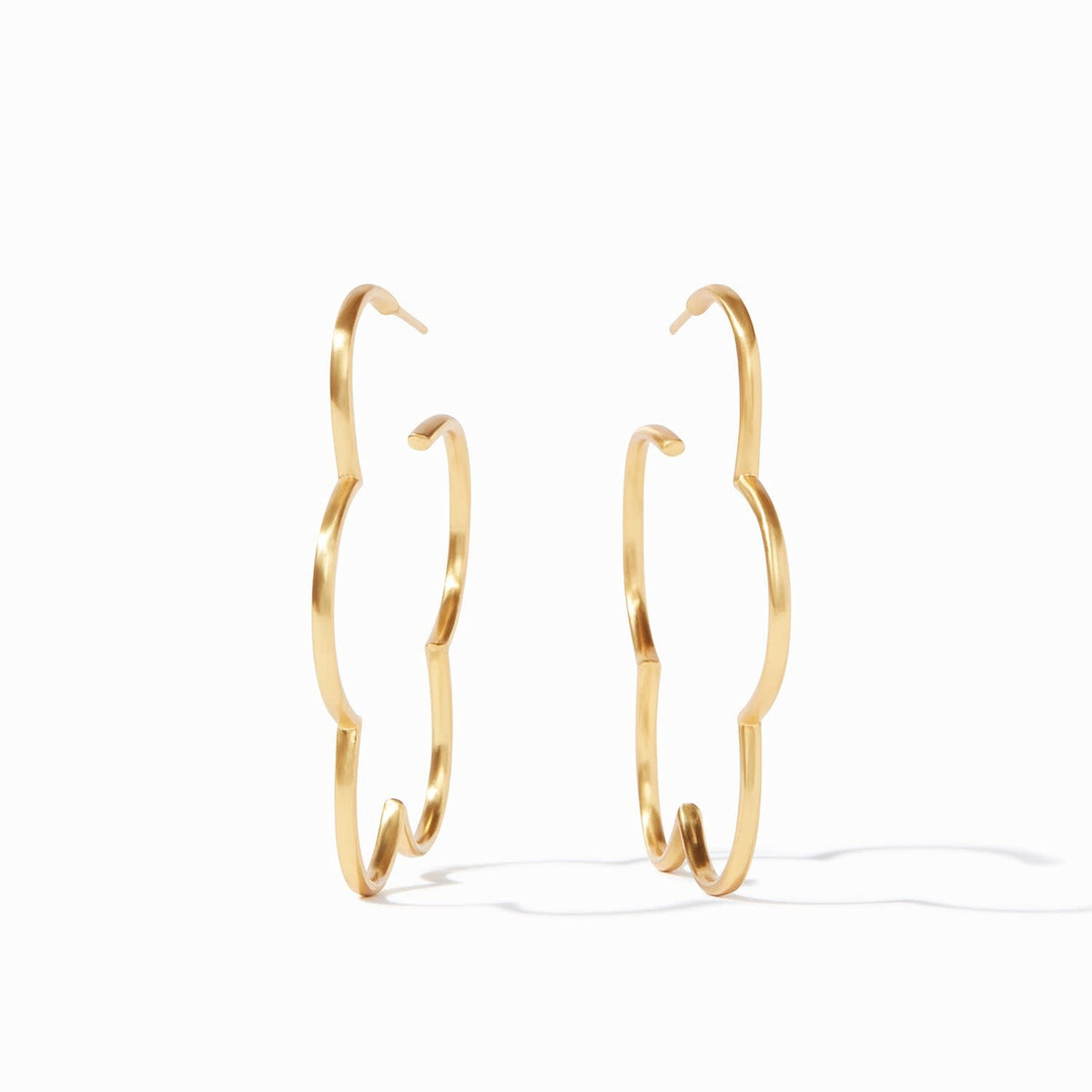 Gold-plated Gardenia hoop earring with a floral silhouette.