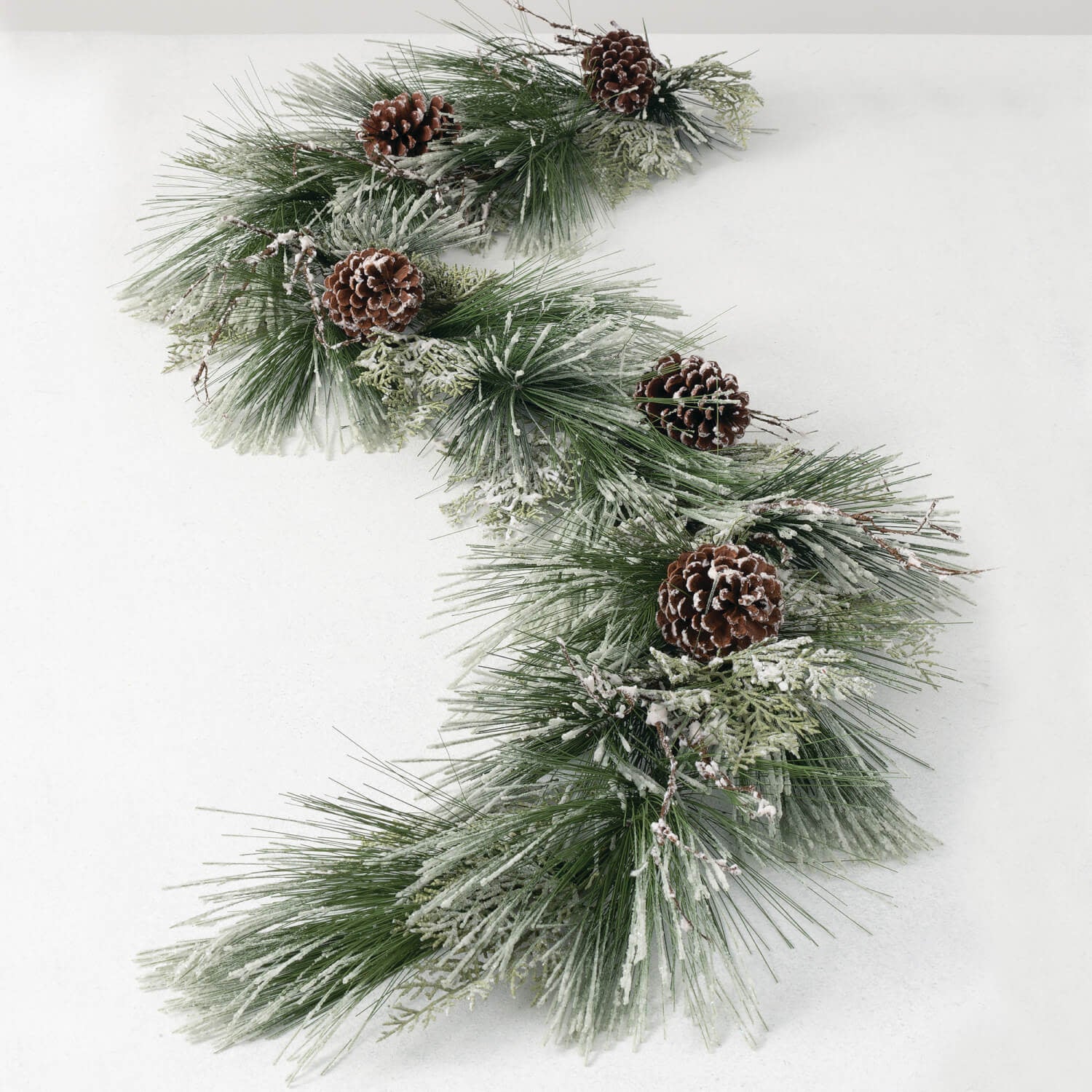 Amber Marie and Company Pine/Cedar Garland