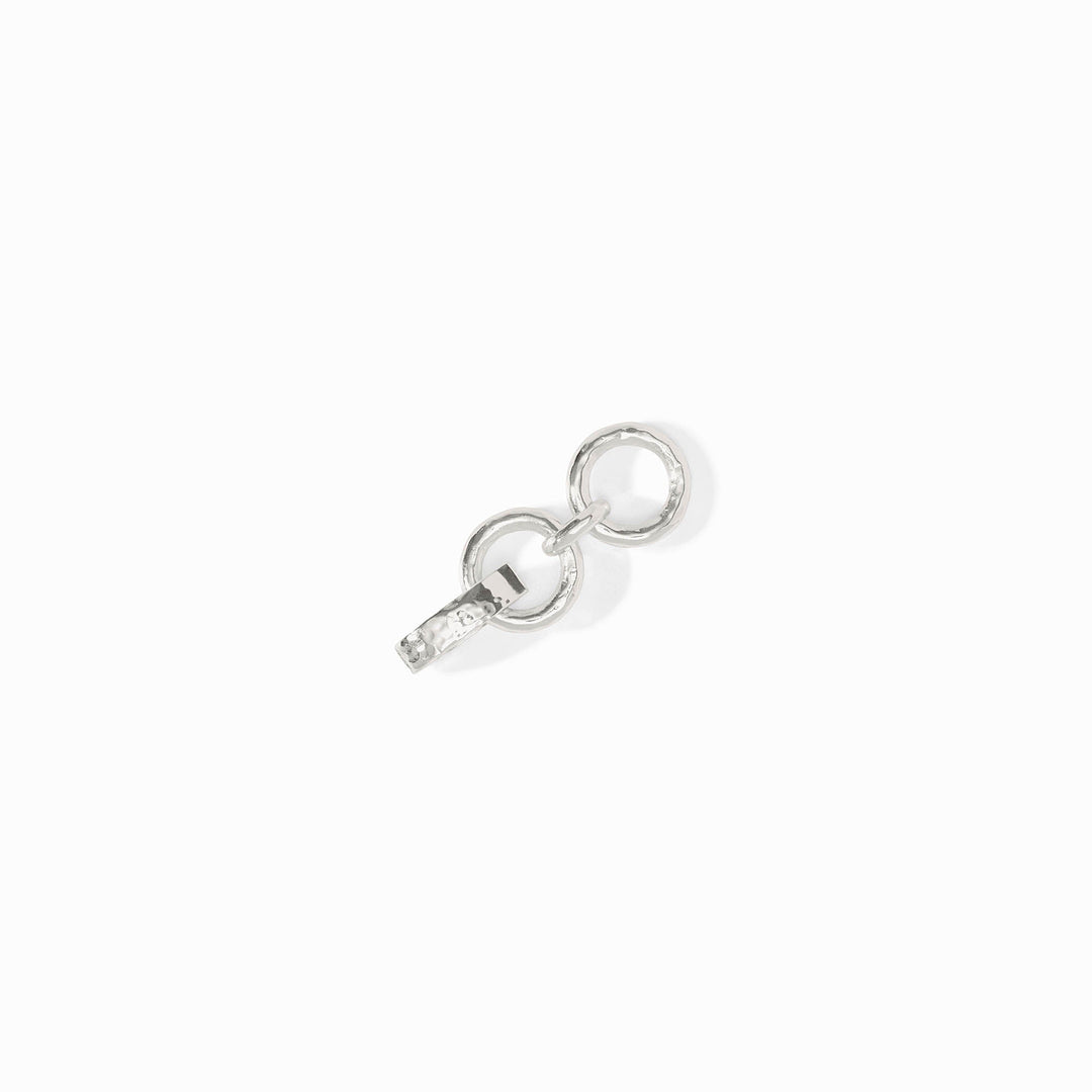 Hammered link extender in pure silver plate featuring three interconnected textured rings.