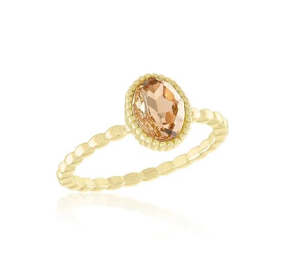 Vintage Rose Oval Gold Layers Ring featuring a rose-colored oval stone on a beaded gold band.