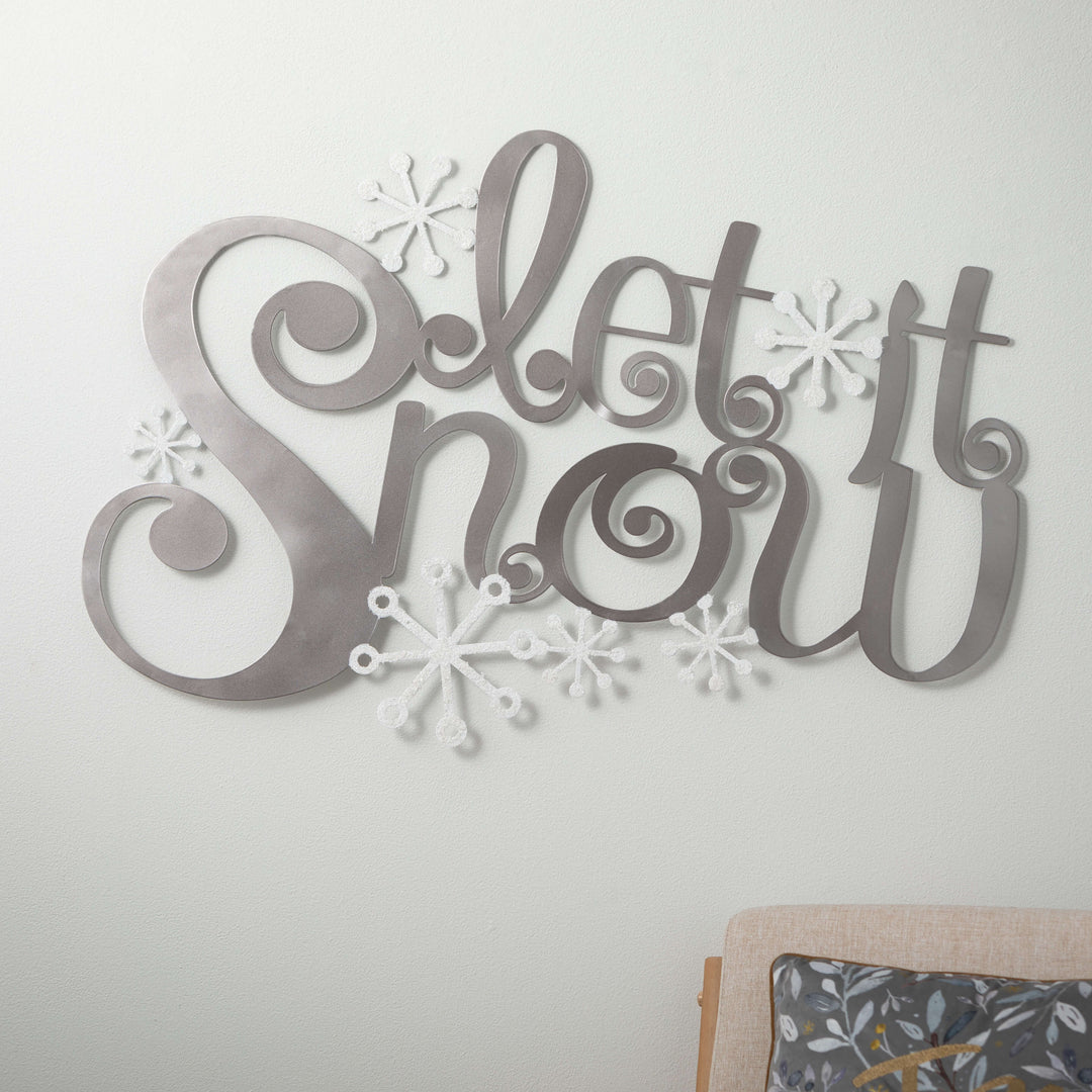 Let It Snow Wall Decor