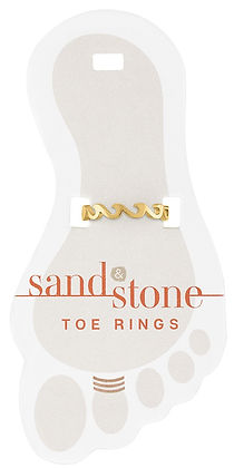 Gold wave-shaped Sand & Stone toe ring displayed on a foot-shaped card.