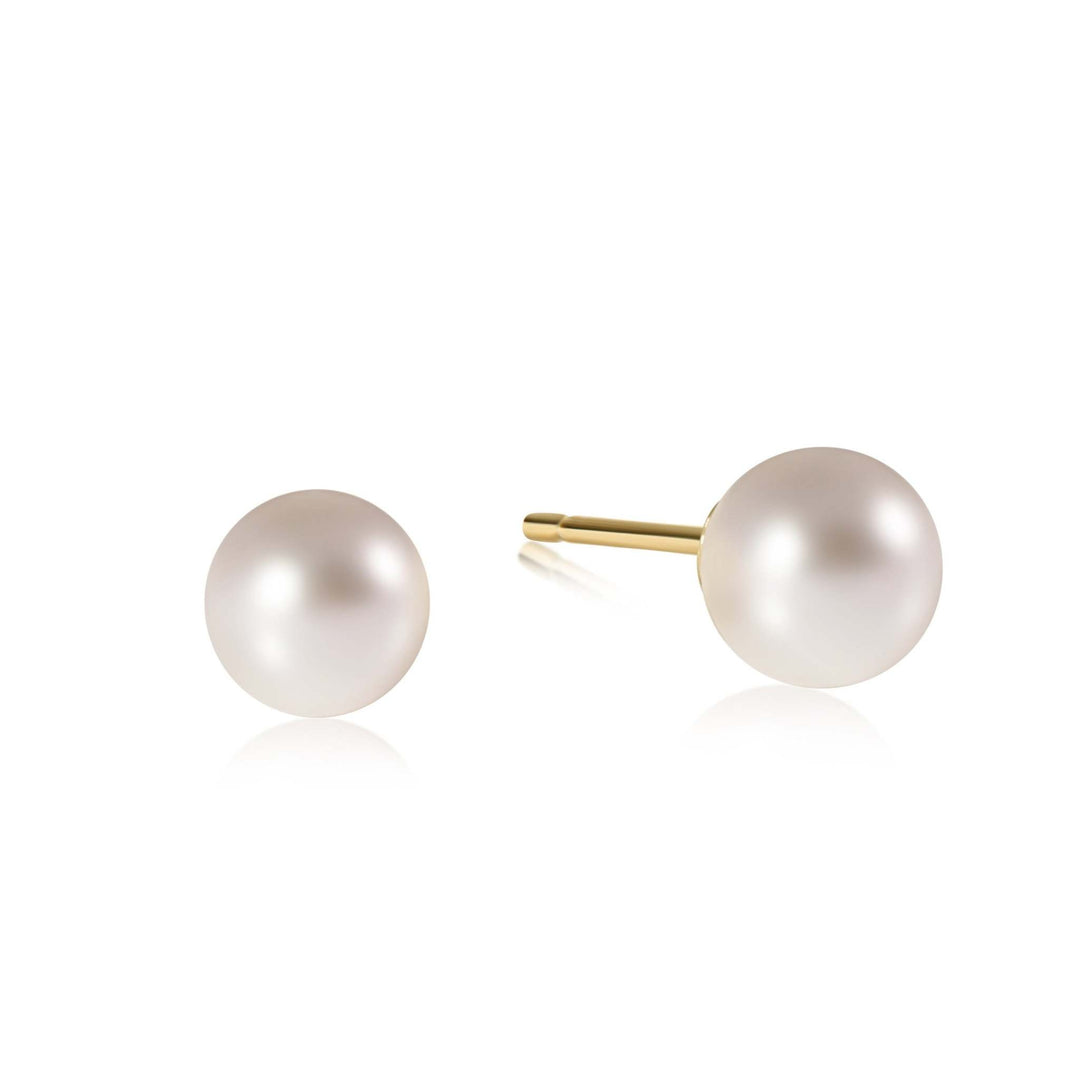 Classic pearl stud earring with a gold-filled finish